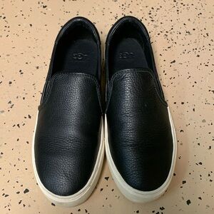 UGG. Slip Ons.  Size 71/2. Black. Great condition